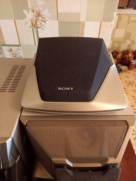 Музыкальный центр SONY MHC-RXD8S/RXD8. Б/У