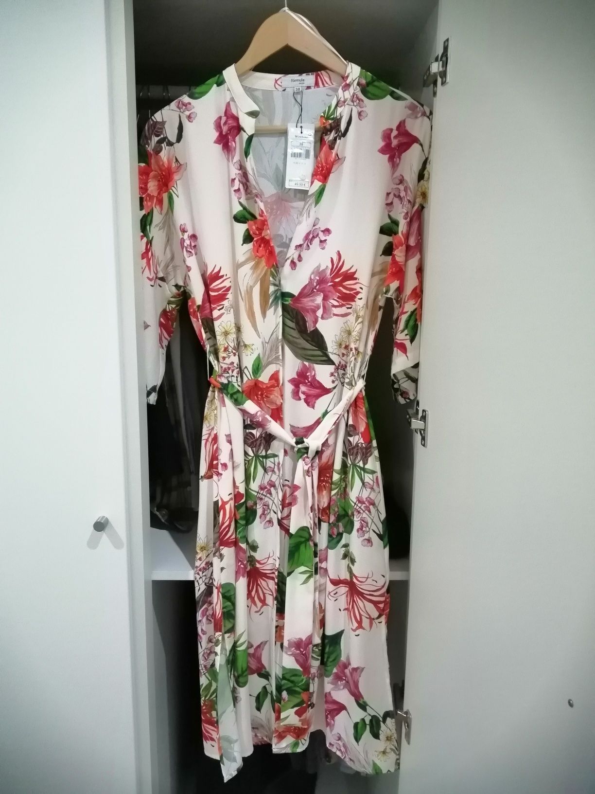 Vestido midi floral