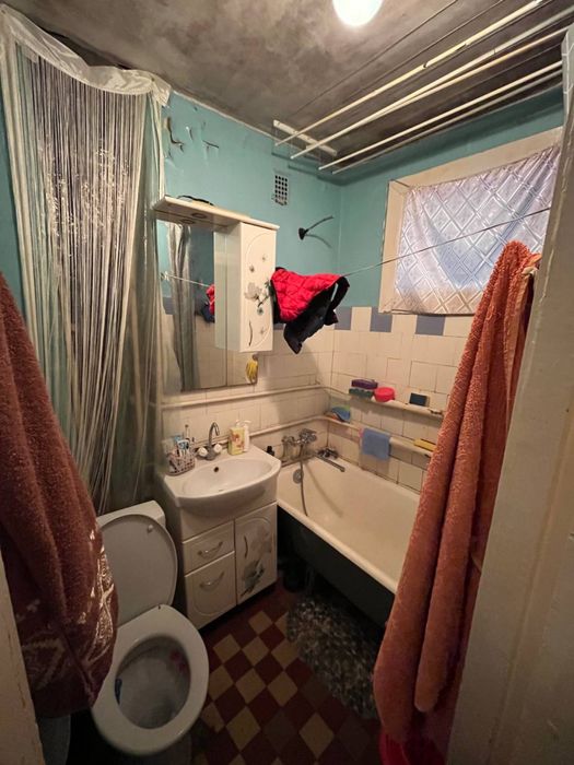 Продаж 2 кімнатної квартири по вул. Каховській