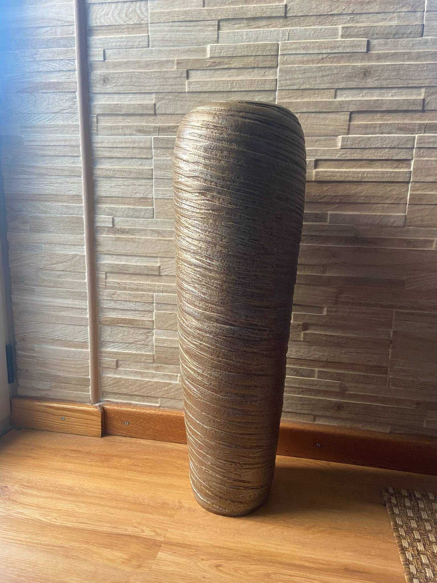 Ânfora / vaso alto de barro pintado