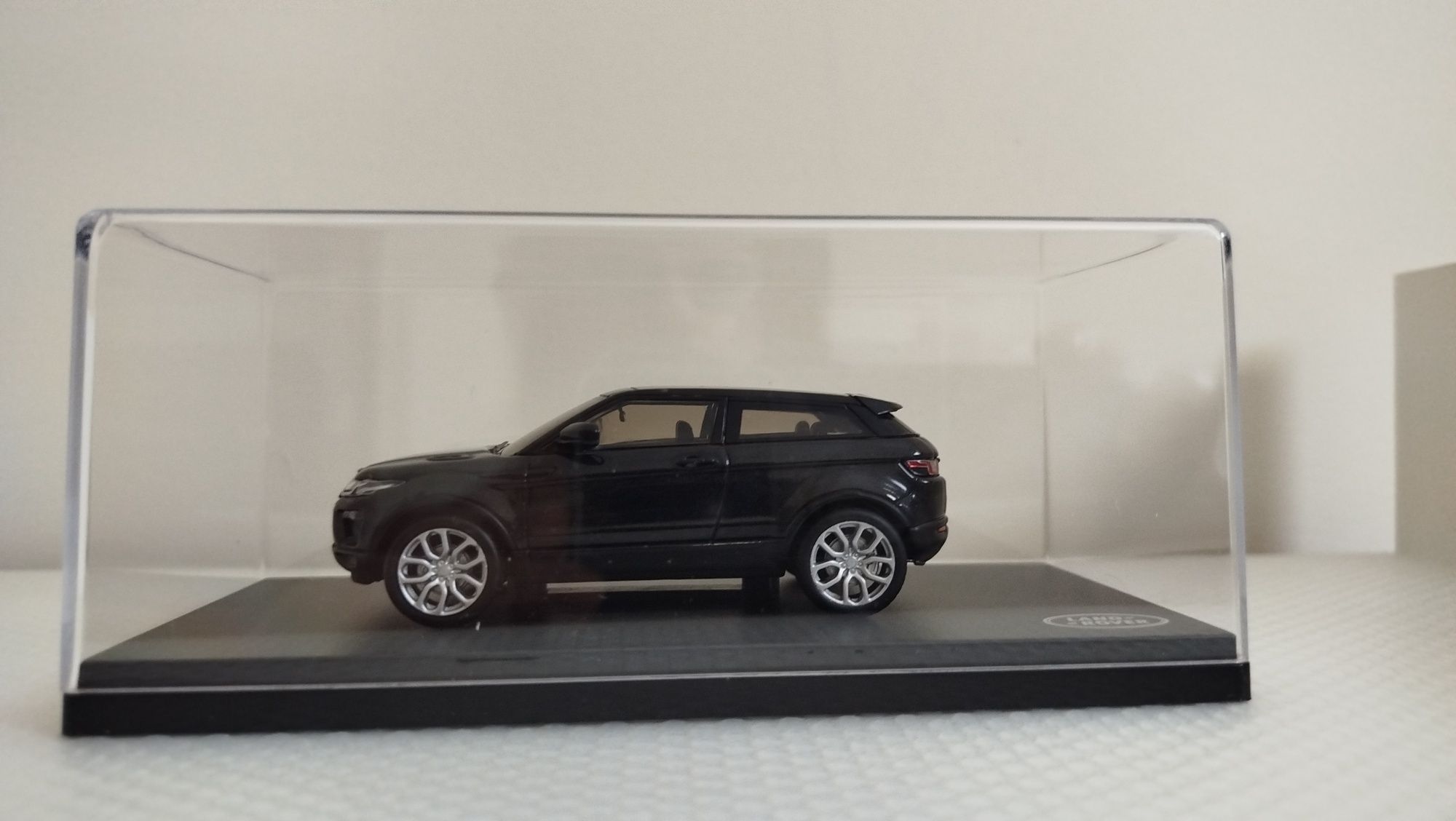 Miniatura Range Rover Evoque 1/43 Nova