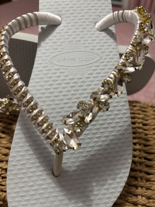 Chinelos bordados a pronta entrega