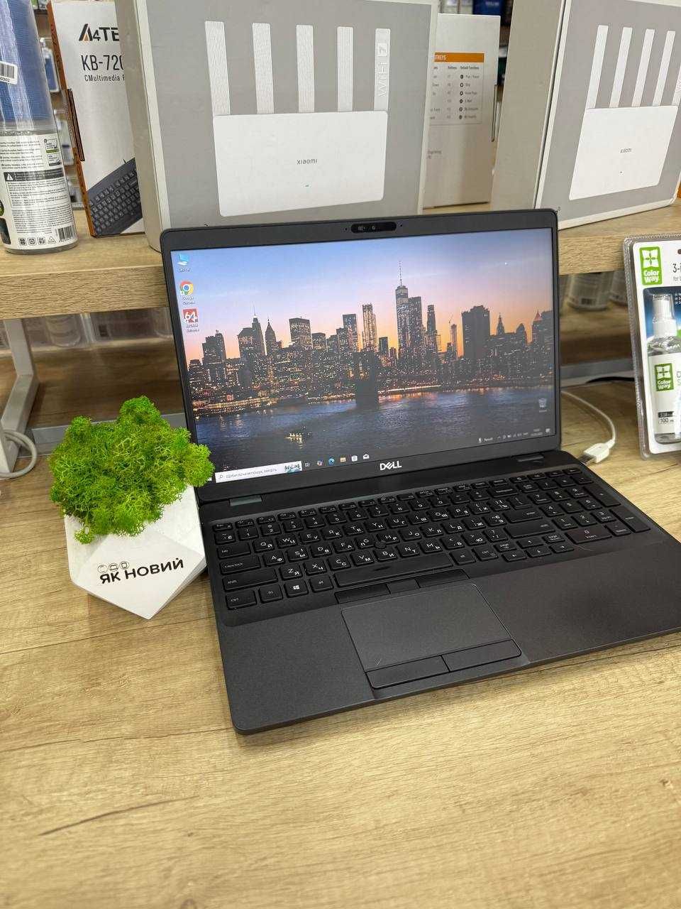 Ноутбук Dell 5500 (i5/16/256) + LTE