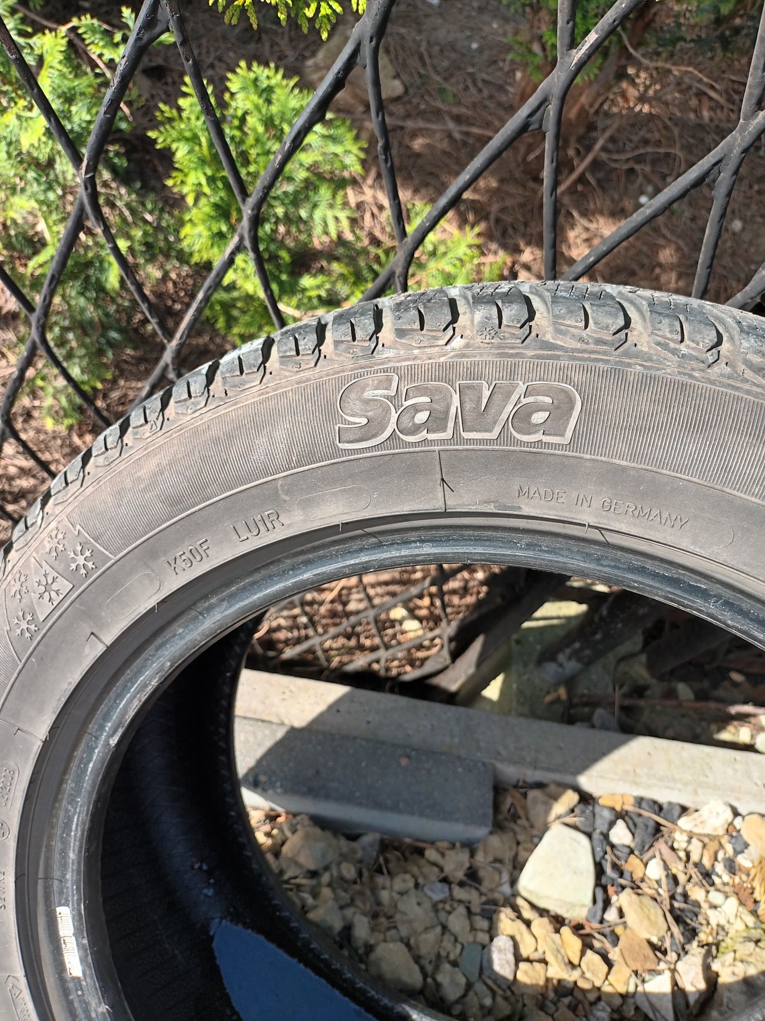 Opony zimowe Sava 205/55 R16