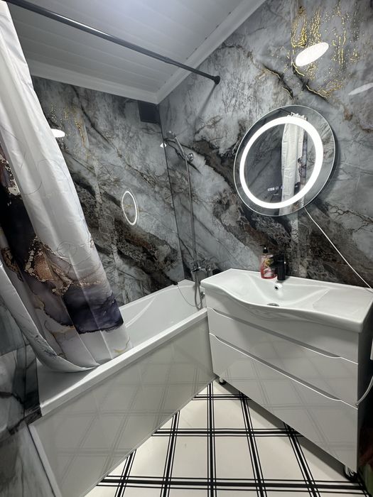 Аренда посуточно и почасово однокомнатная квартира в центре