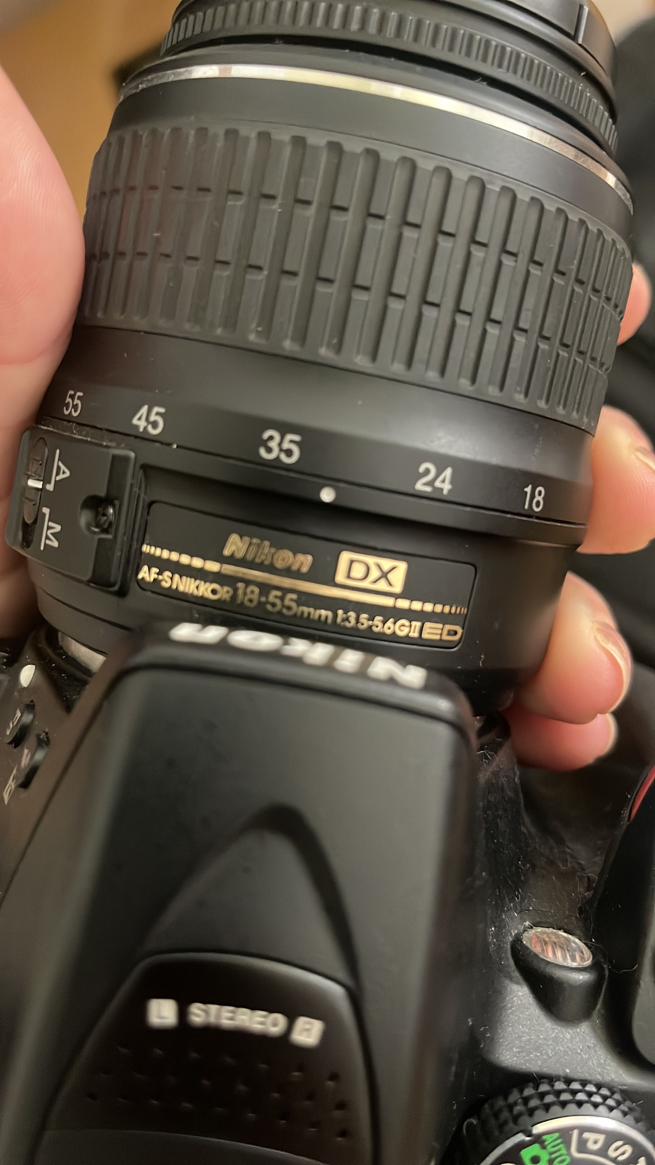 Câmera Nikon D53000