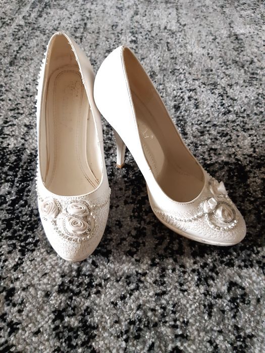 Свадебные туфли  натуральная кожа