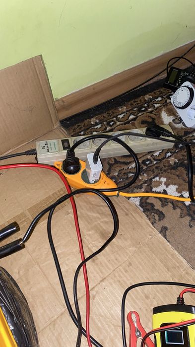 Станція безперебійного живлення УПС + 2 аккумулятора