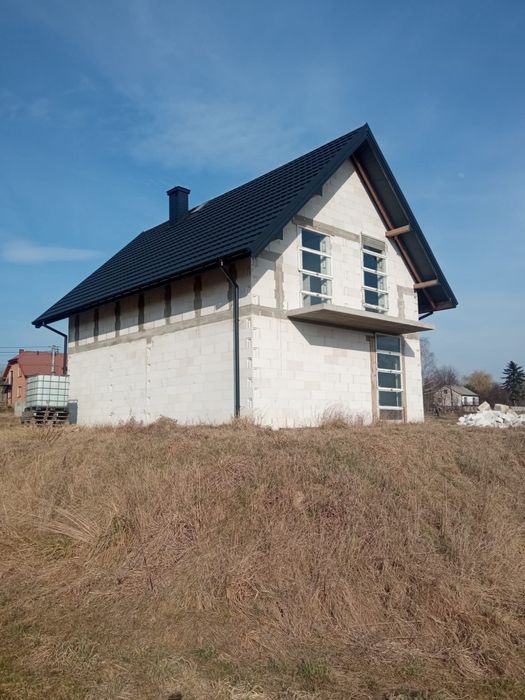 Dom w stanie surowym otwartym z działką rolno- budowlaną