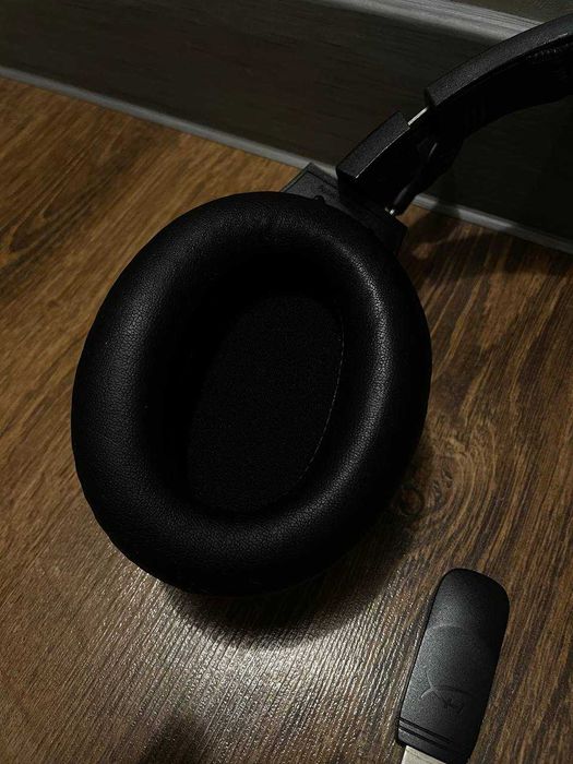 Топовая безпроводная игровая гарнитура HyperX Cloud Stinger Wireless