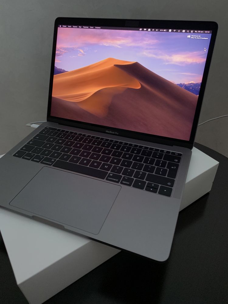 MacBook Pro 2017, 13-inch, 8gb . Куплен ОАЭ Дубаи