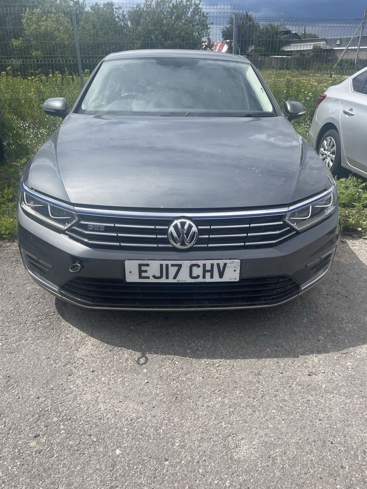 VW Passat B8 GTE hybrid 2017 год ,крышка,четверть,двери,бампер,капот