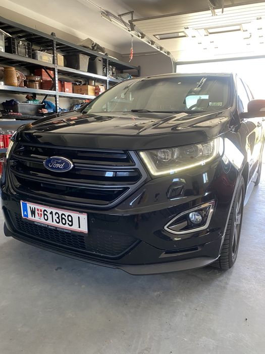 Ford edge , kuga