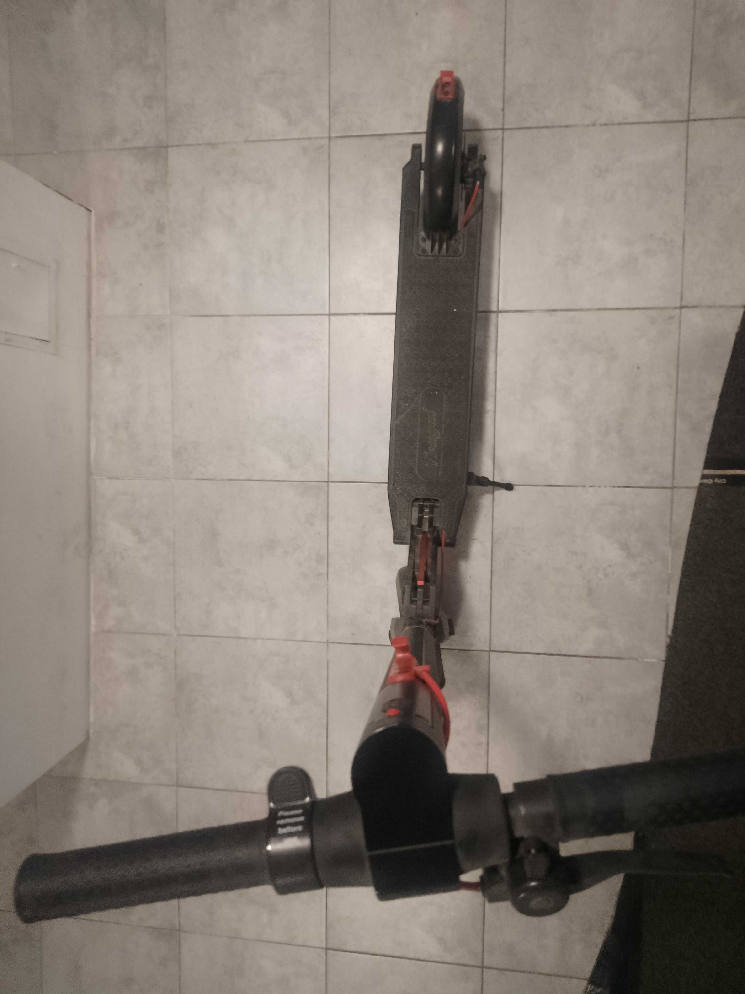Hulajnoga elektryczna Frugal