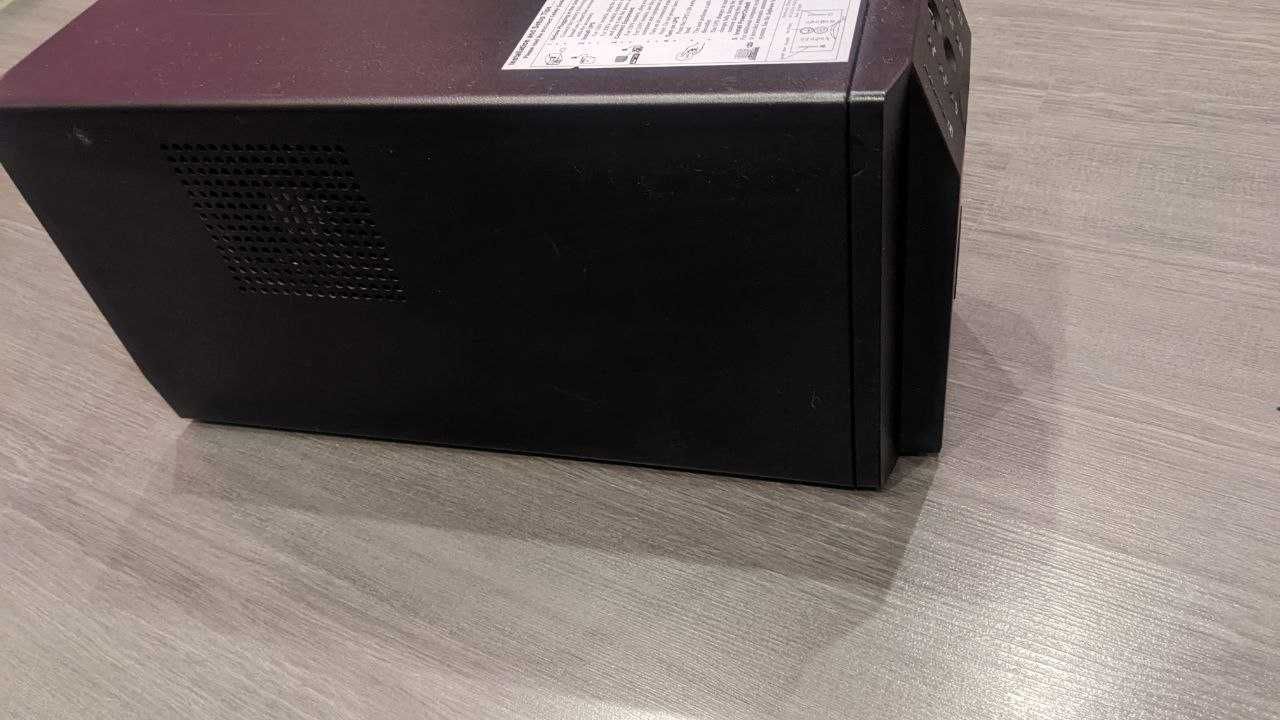 Бесперебойник Apc Smart Ups SUA1500I чистый синус.