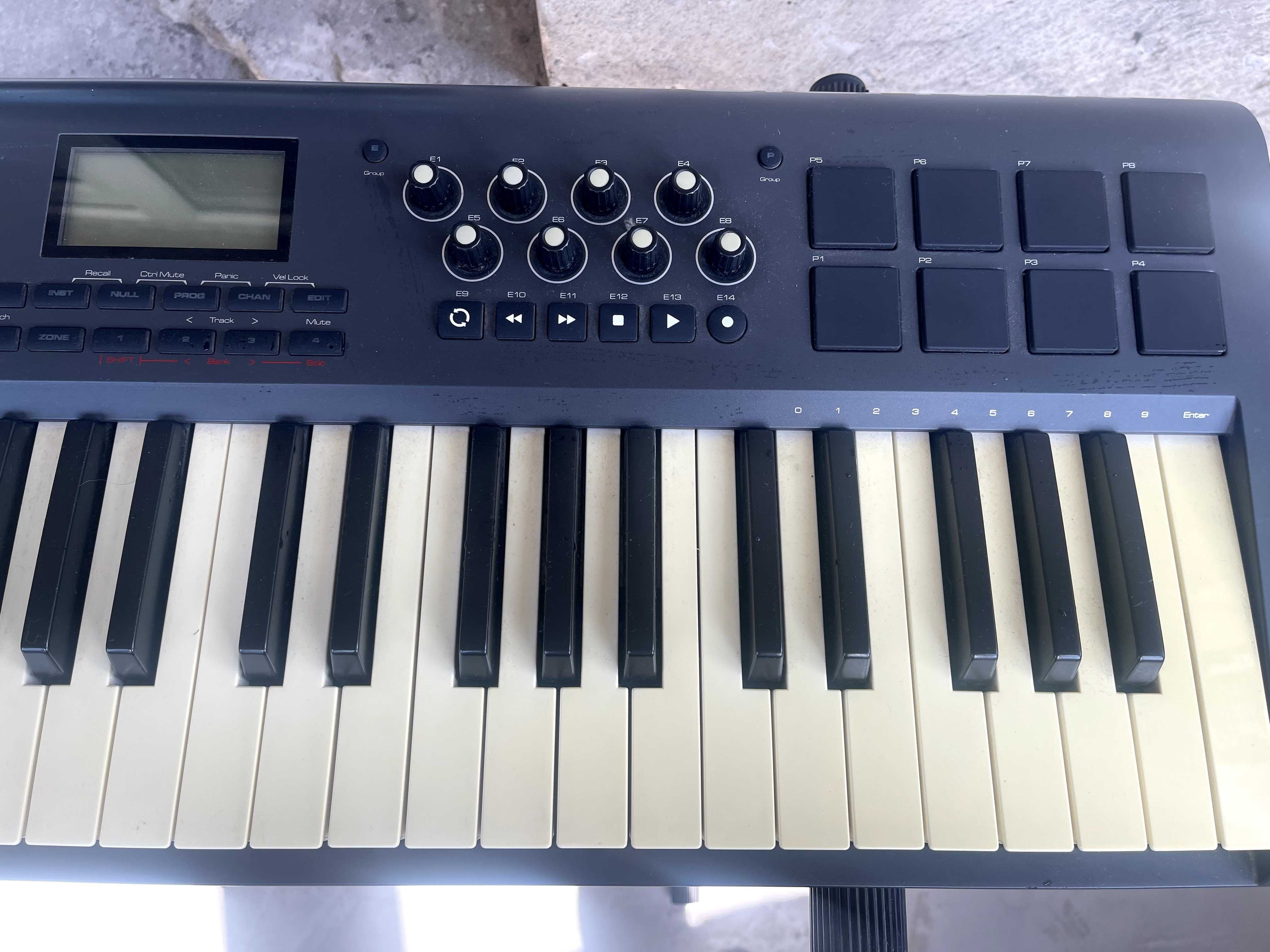 Продам M-Audio Axiom 49 mk2