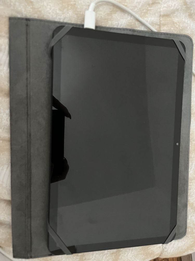 Tablet spc com pouco uso