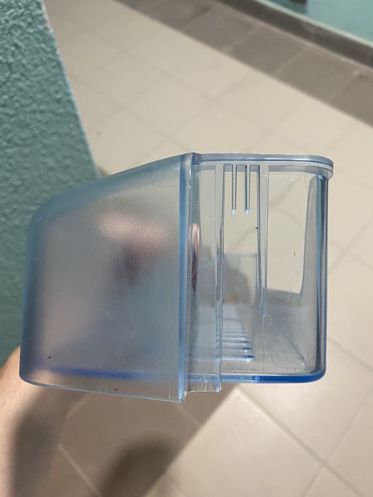 Полиці для холодильника beko бокові ящики ящички на дверях на дверці