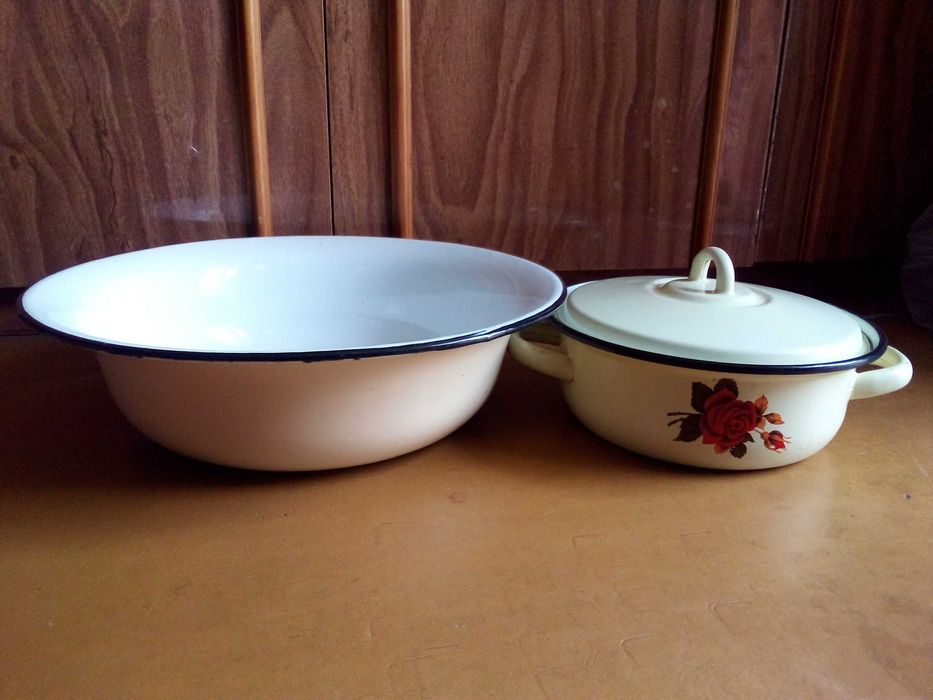 посуда СССР: кастрюля 1,5 л, миска