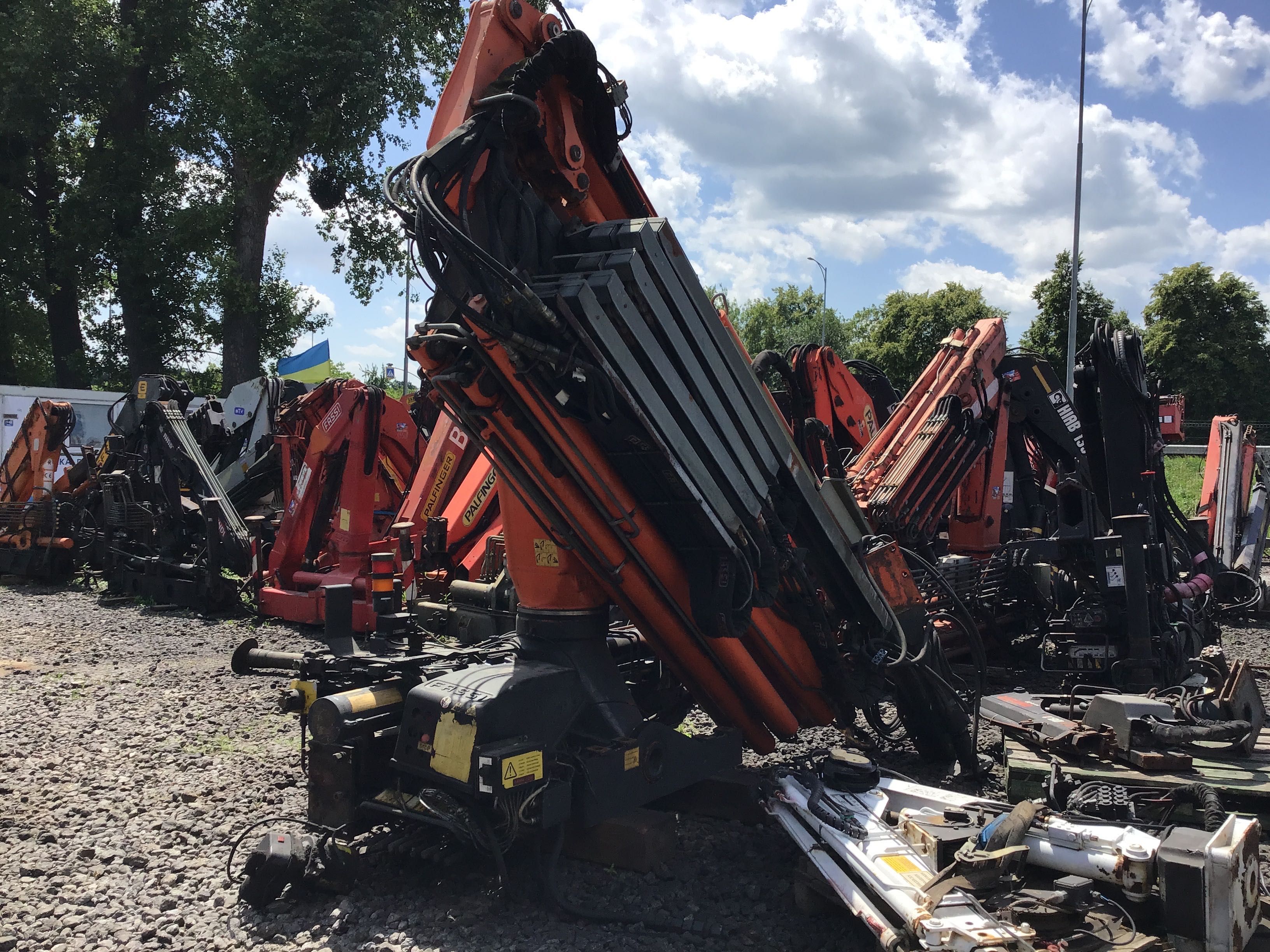 Кран маніпулятор FASSI 300 +JIP