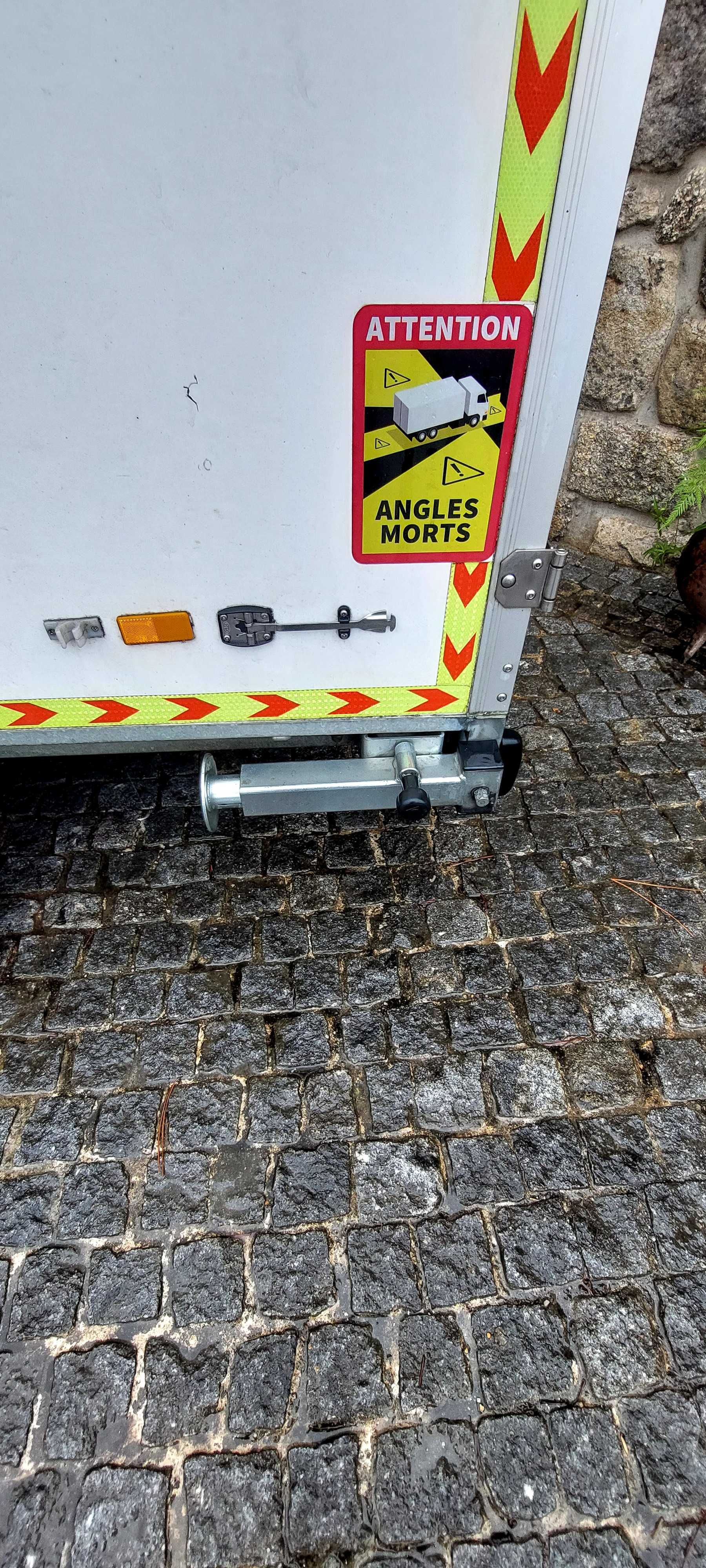 Aluguer de reboque/atrelado