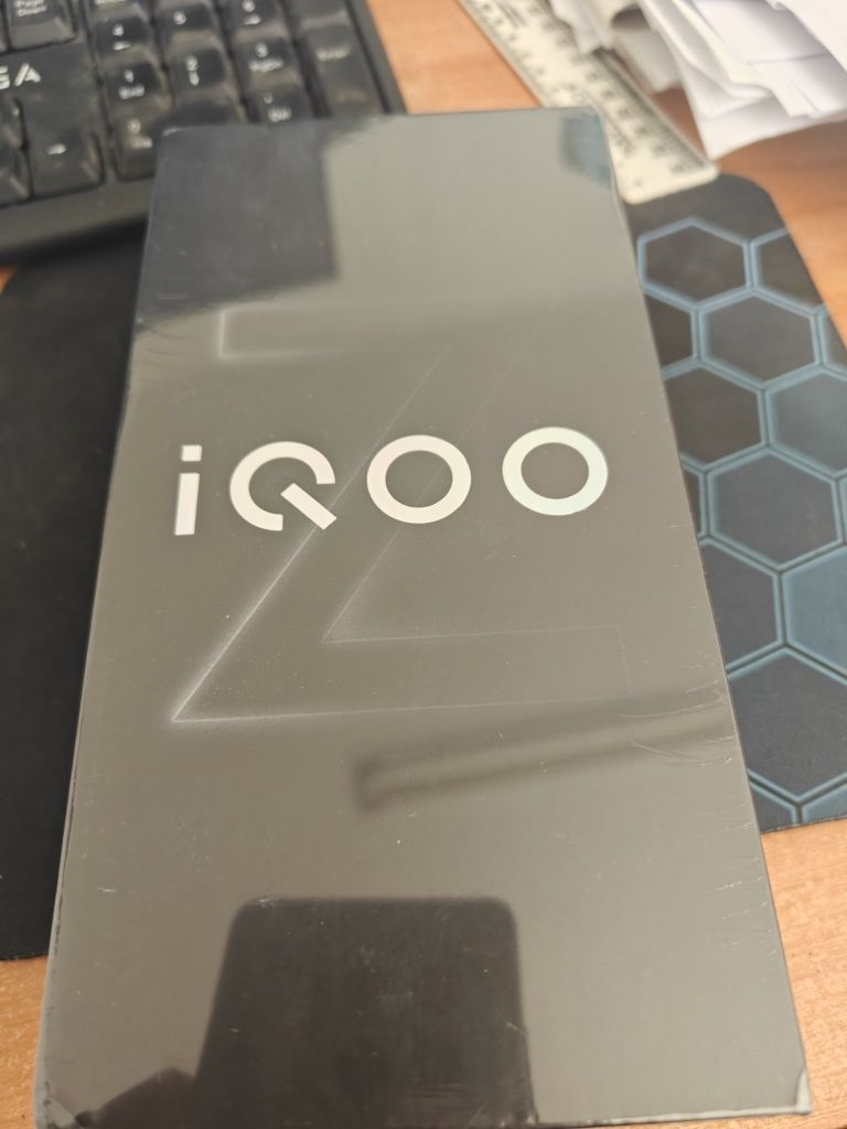 Vivo Iqoo Z10x 8/128 6500mah