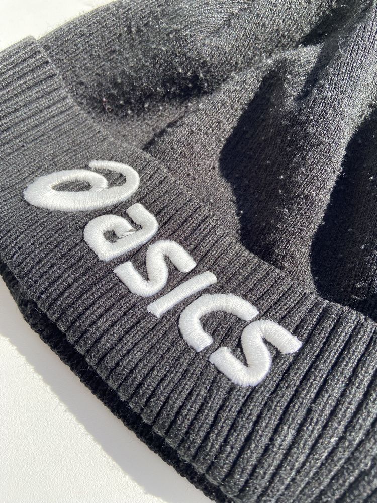 Зимня Шапка Asics.
