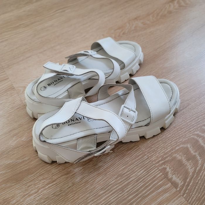 Сандалии женские. Размер 41