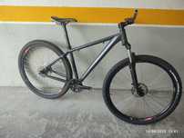 Bicicleta Cube acid 29