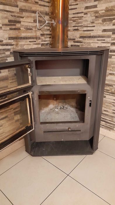 Salamandra a lenha c/ forno