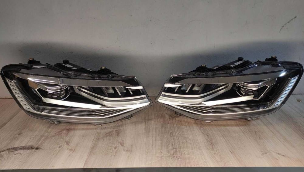 VW Caddy кадди 2k7 2k8 2k9 Фары (фара левая, правая)