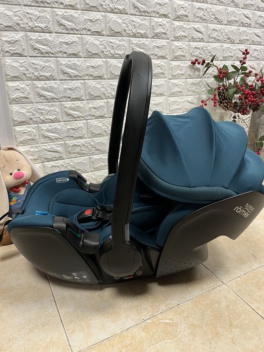 Автокрісло Britax Römer Baby-Safe Pro Група 0+ (0-13 кг) автолюлька