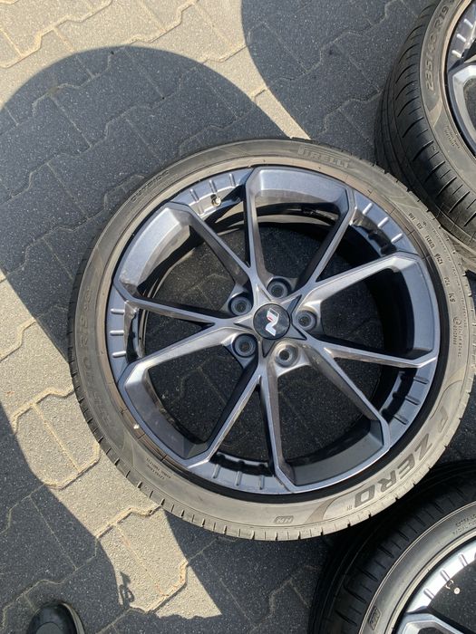 Felgi koła letnie hyundai i30 N Performence 19 cali pirelli