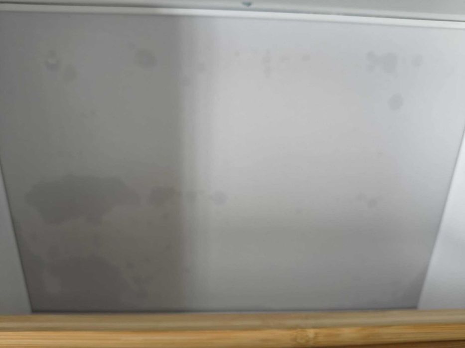 Szafka kuchenna wolnostojącaz 2 szufladami i uchylnymi drzwiczkami