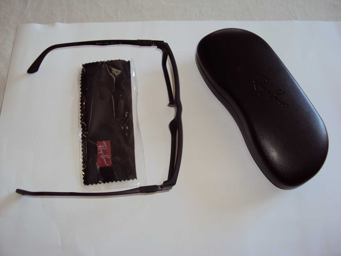 Óculos Ray Ban RX 7017  (novos)