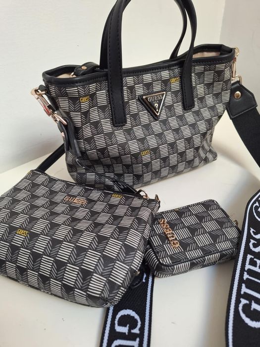 Torebka damska Guess stan nowa !!!