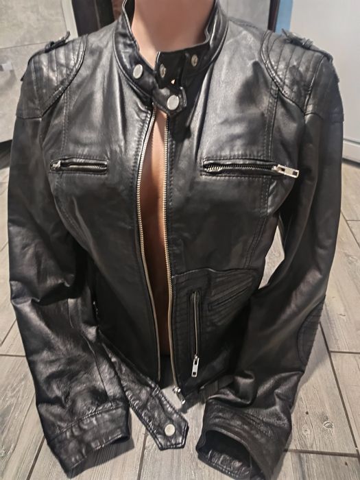 Жіноча шкіряна косуха