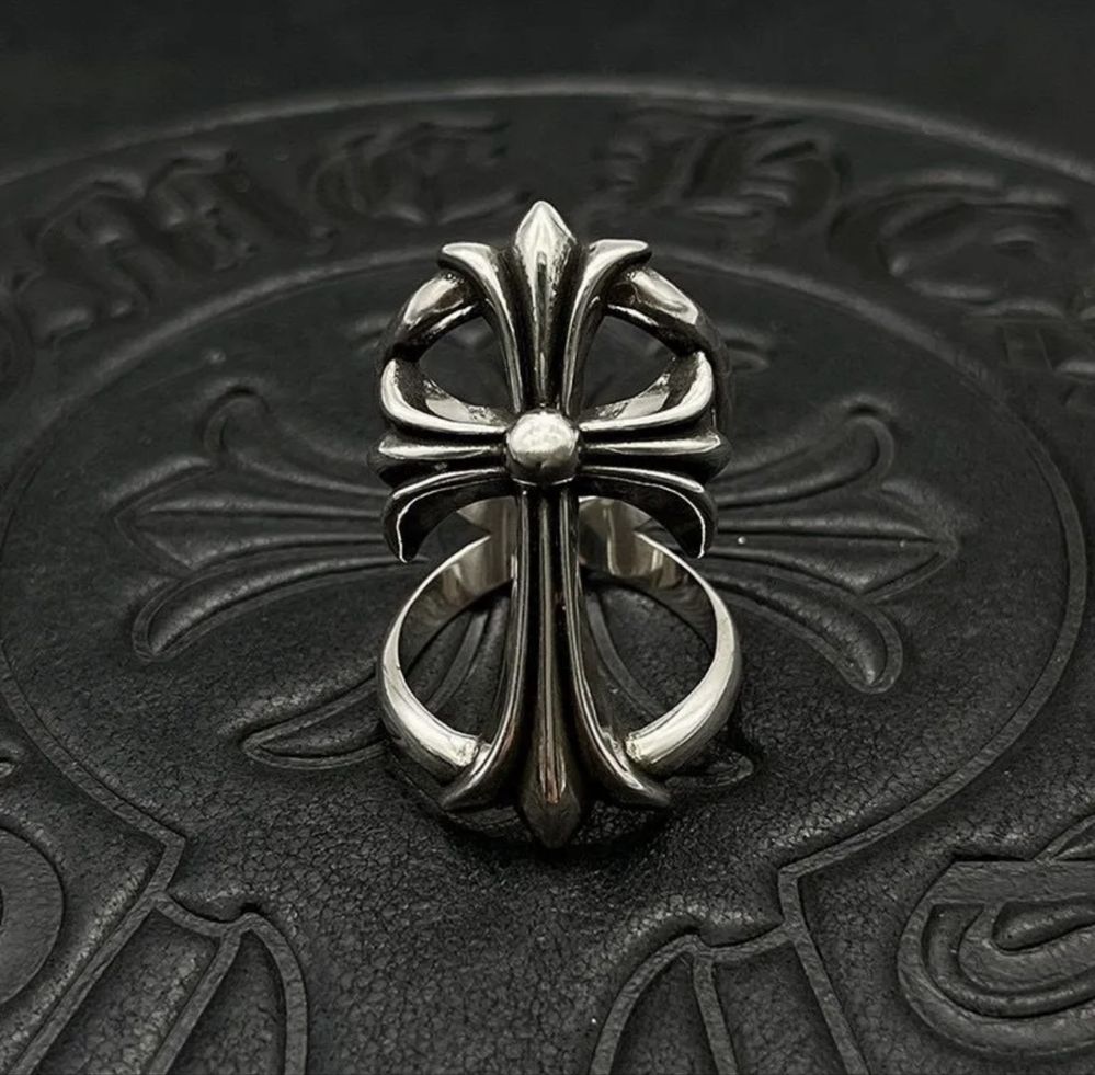 Кільце chrome hearts