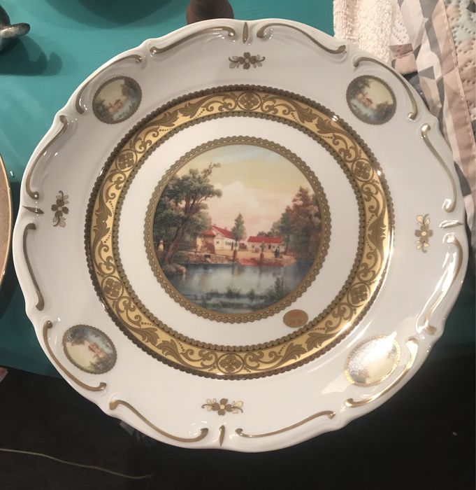 Фарфоровые коллекционные тарелки Лимож, Каменный брод