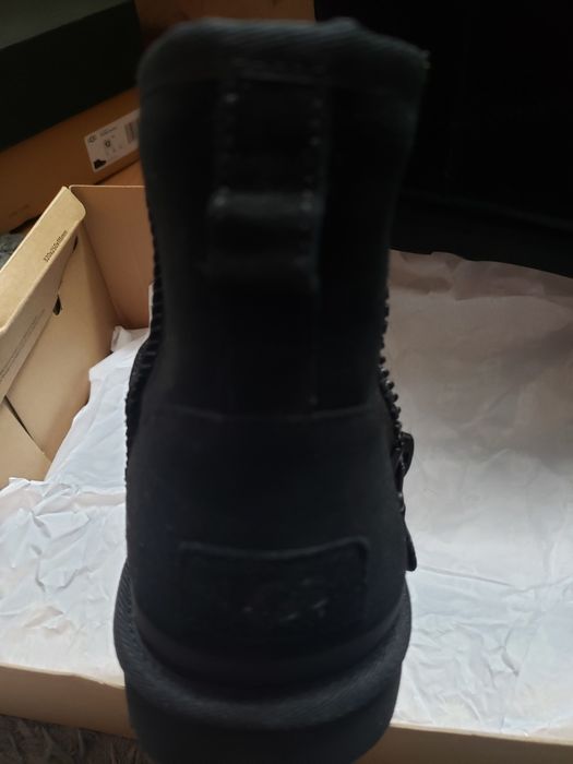 дитячі або жіночі  сапожки UGG