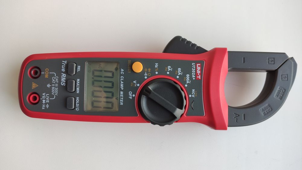 Новий!  UNI-T UT202А+