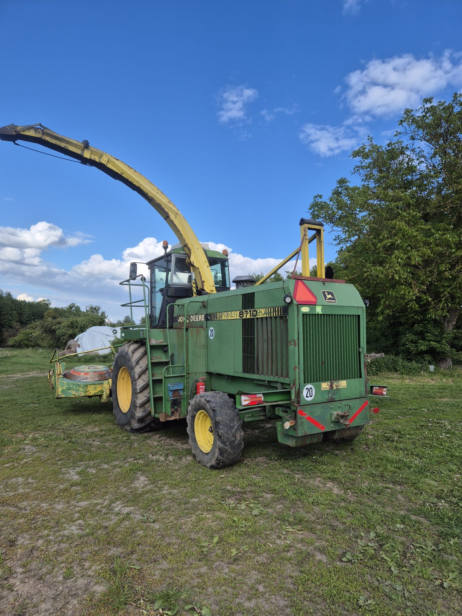 Sieczkarnia do kukurydzy John deere 6710, podbieracz, kemper