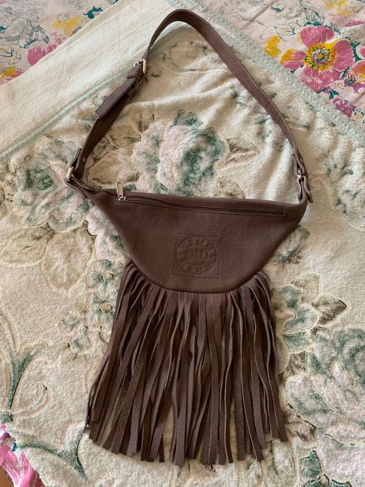 Сумка бананка женская кожаная