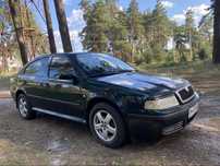 Продам Skoda Oktavia, Гаражне Зберігання