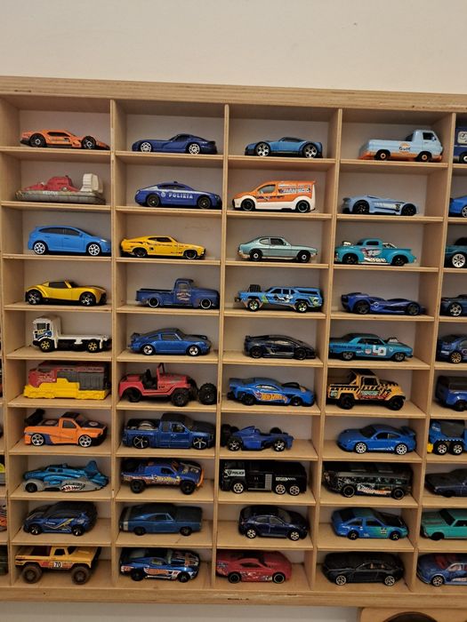 Resoraki do wyboru hot wheels majorette itp