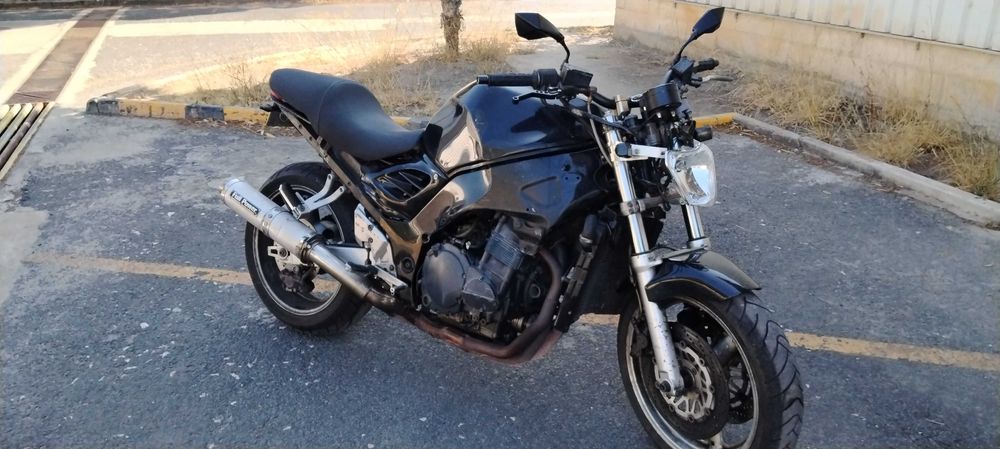 Suzuki Rf 900r 135cv de 1994 (não pega)