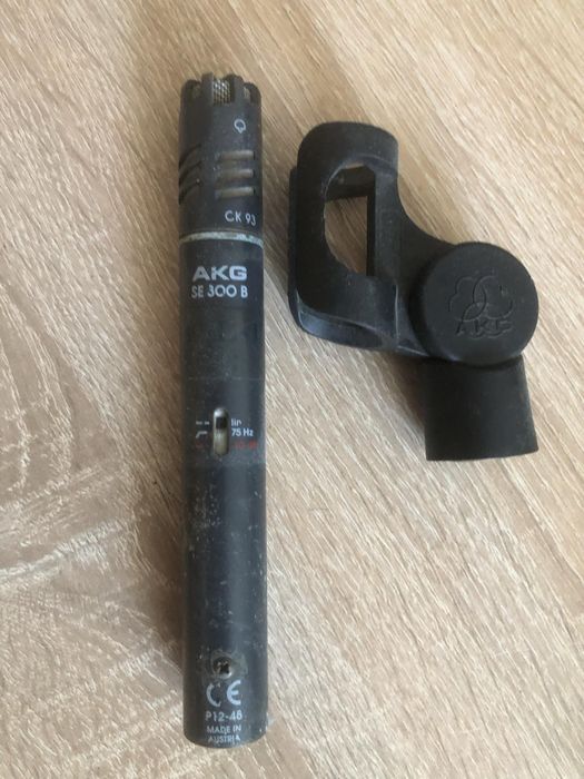 AKG SE300B + CK93 - mikrofon pojemnosciowy