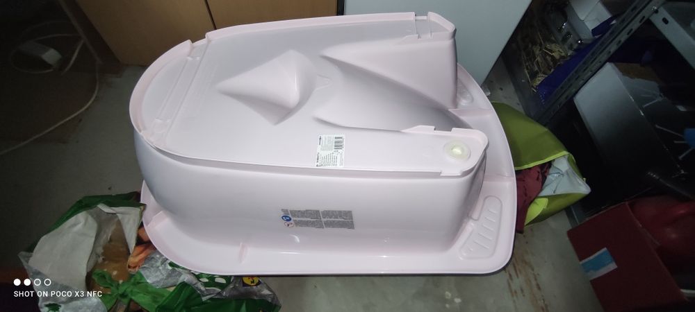 Banheira ergonómica Babies R'us rosa