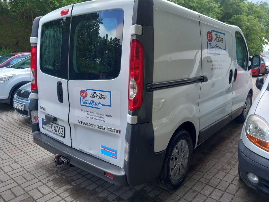 Opel vivaro 2011 rok super stan vebasto