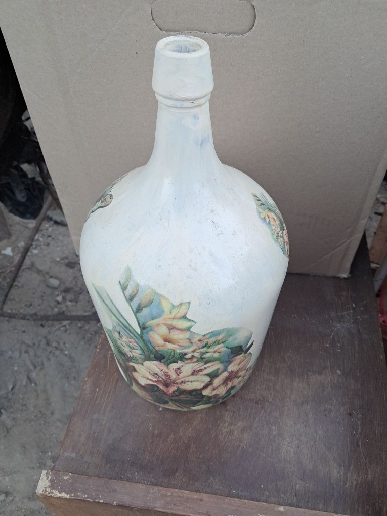 Garrafao de vidro pintado a mão